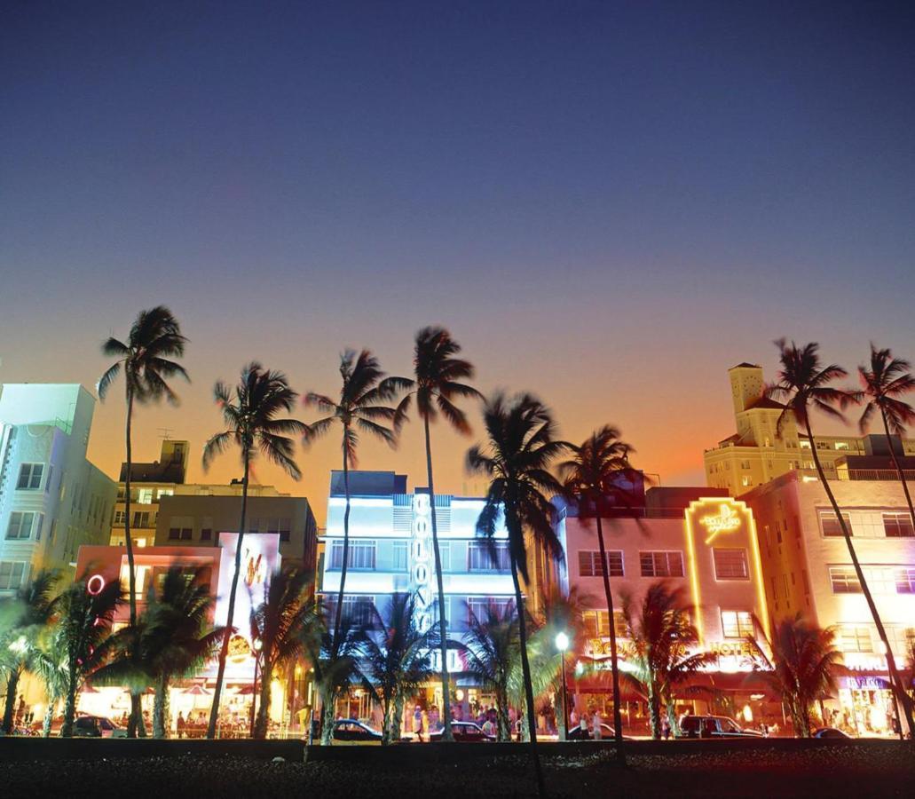 2 Bedroom Ocean Drive Newly Renovated マイアミビーチ エクステリア 写真